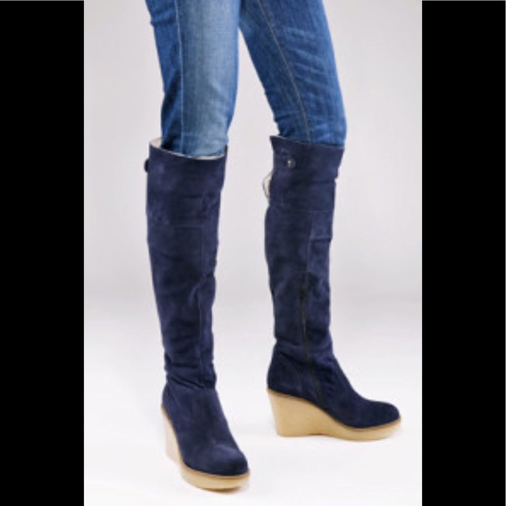 NWOT Skinnycalf Olive Suede Shearling Boots. - Picture 5 of 7